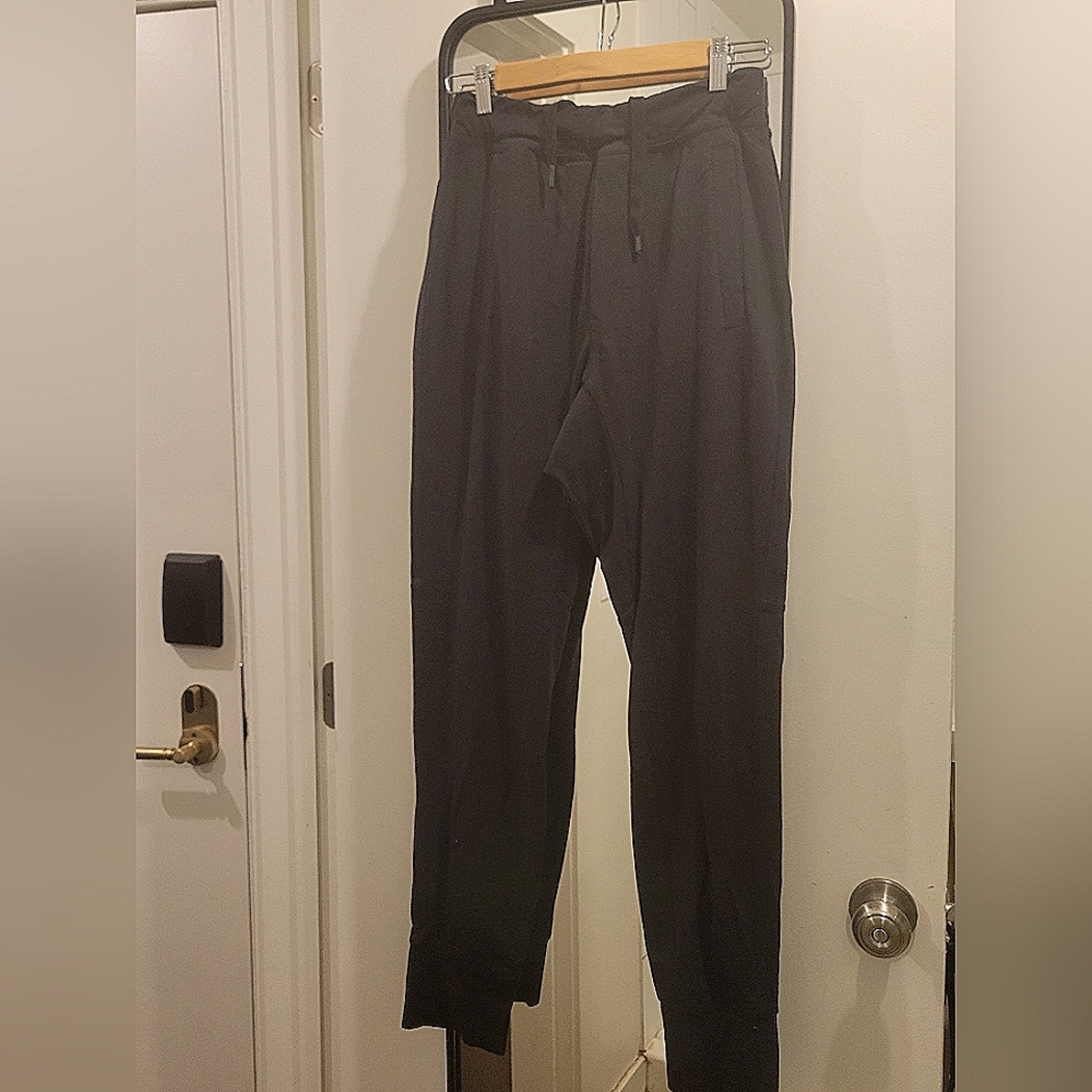 Mens Lululemon Jogger in Black Size Small